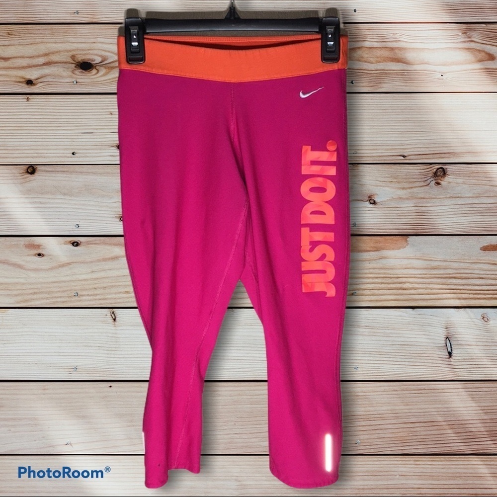 Nike Dri-fit Capri/cropped leggings size small orange and pink pants workout​​​